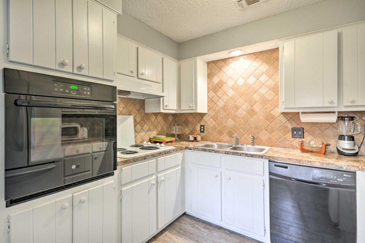 Lubbock Townhome With Grill Near Ttu And Downtown! Ngoại thất bức ảnh